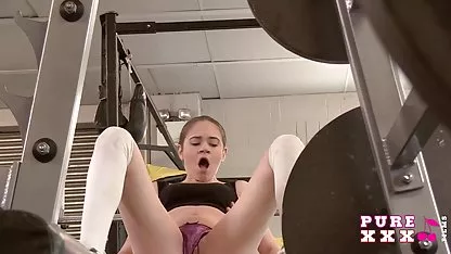 La estrella del Pop lleno de esperma en la boca para mejorar la videos xxx de señoritas voz