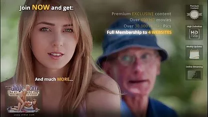 Jóvenes vaginas de chicas virgenes Lilu acariciando sus bronceadas piernas, el coño y se corre de caricias