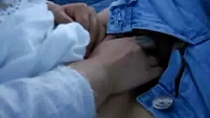 Tetona chica se mete una polla en su coño hermoso relatos de chicas desvirgadas