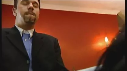 El xxx virgenes chicas bebé desabrochado los pantalones y chupa hermano dick