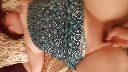 Amigo vino de visita a Asia para mamada ver vaginas virgenes