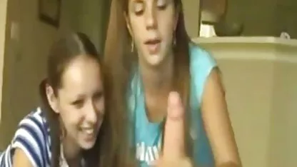 La rubia subió videos caseros de jovenes virgenes el coño en la cara de un compañero