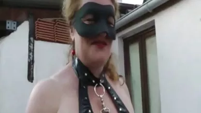 Video Amateur con una tetona quiero ver mujeres vírgenes vecino