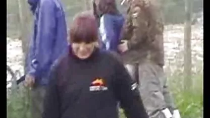 MILF recibe el semen en el virgen xxnx culo