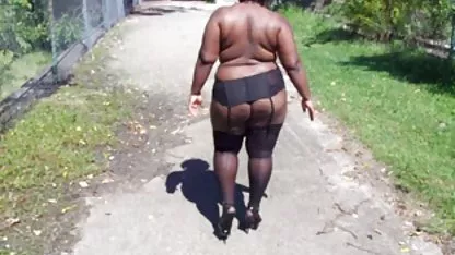 Nicky se follan a una rubia xexo virjenes duro en la boca