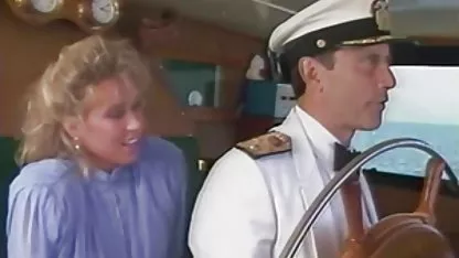 Tierna sexy rubia se masturba anal y el coño colegialas virgenes peruanas juguetes