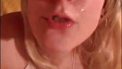 Gay xxxx virjenes caliente folla con una gruesa polla de goma